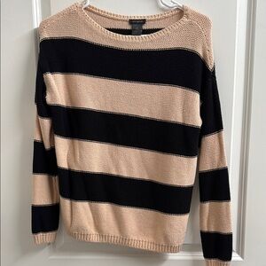 Ann Taylor Black and Tan Crew Neck Sweater